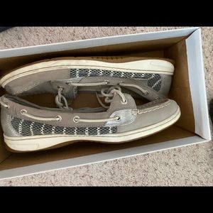 Sperry boat shoes